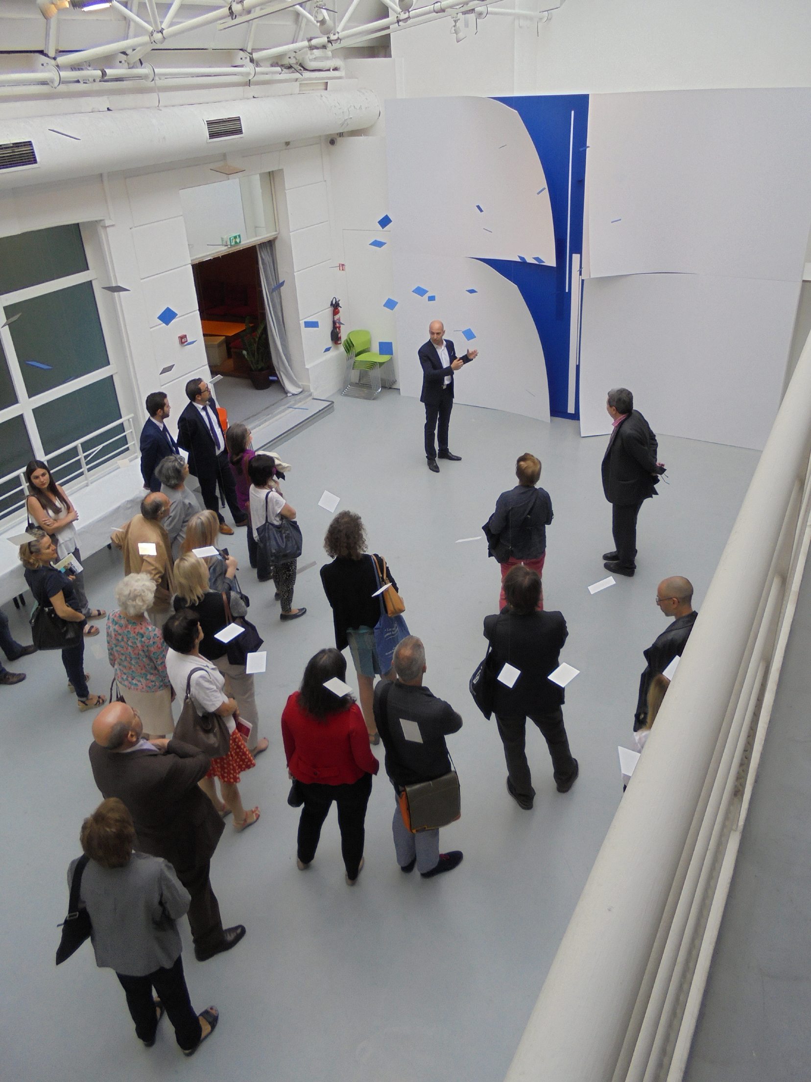 Porta oberta a l’invisible